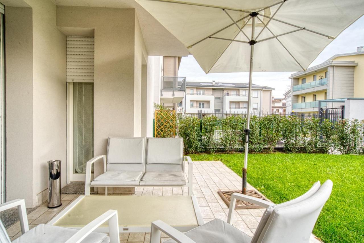 Caseospitali - Casa Azzurra, Incantevole Bilocale Con Giardino Cernusco Sul Naviglio Buitenkant foto
